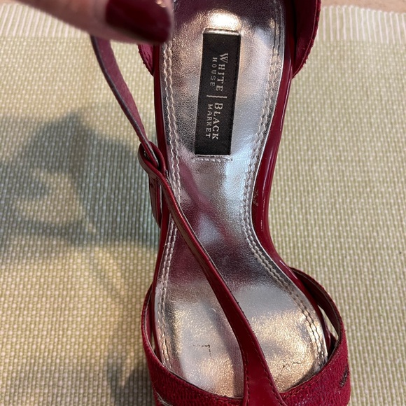 White Black T-strap design Heel height: 3.25". size 7Red - Picture 3 of 4